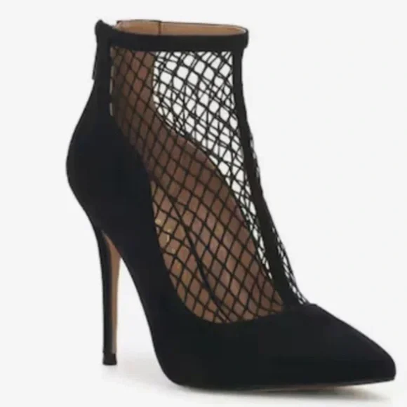 Jessica Simpson Shoes Jessica Simpson Wicasa Black Back Zipper